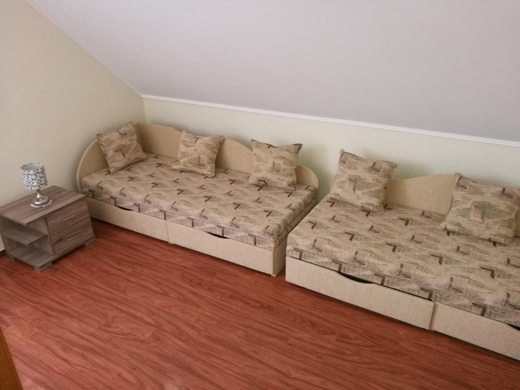 Livia Apartman Buk Luaran gambar
