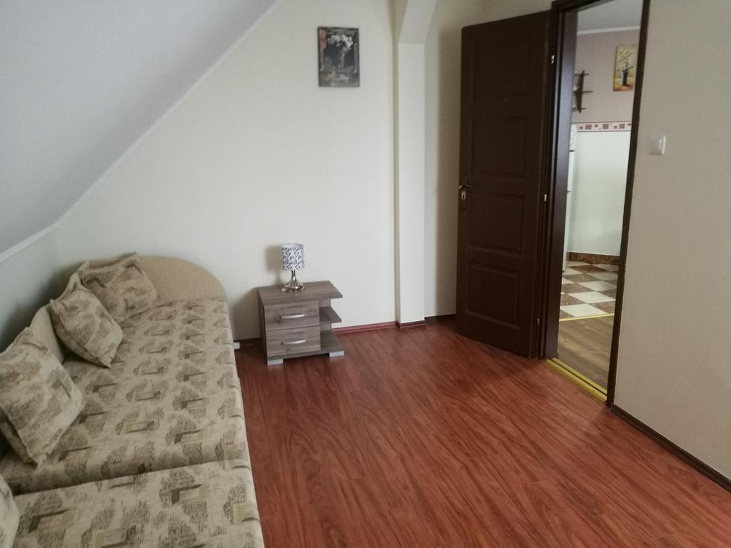 Livia Apartman Buk Luaran gambar